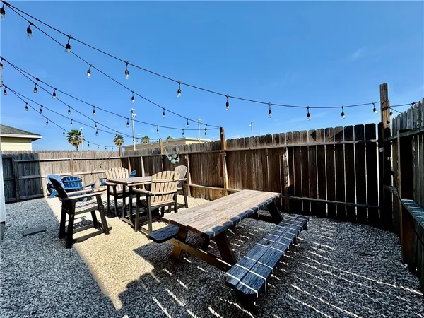 $2,100 | 14214 Ambrosia Street, Unit 101, Corpus Christi, TX 78418