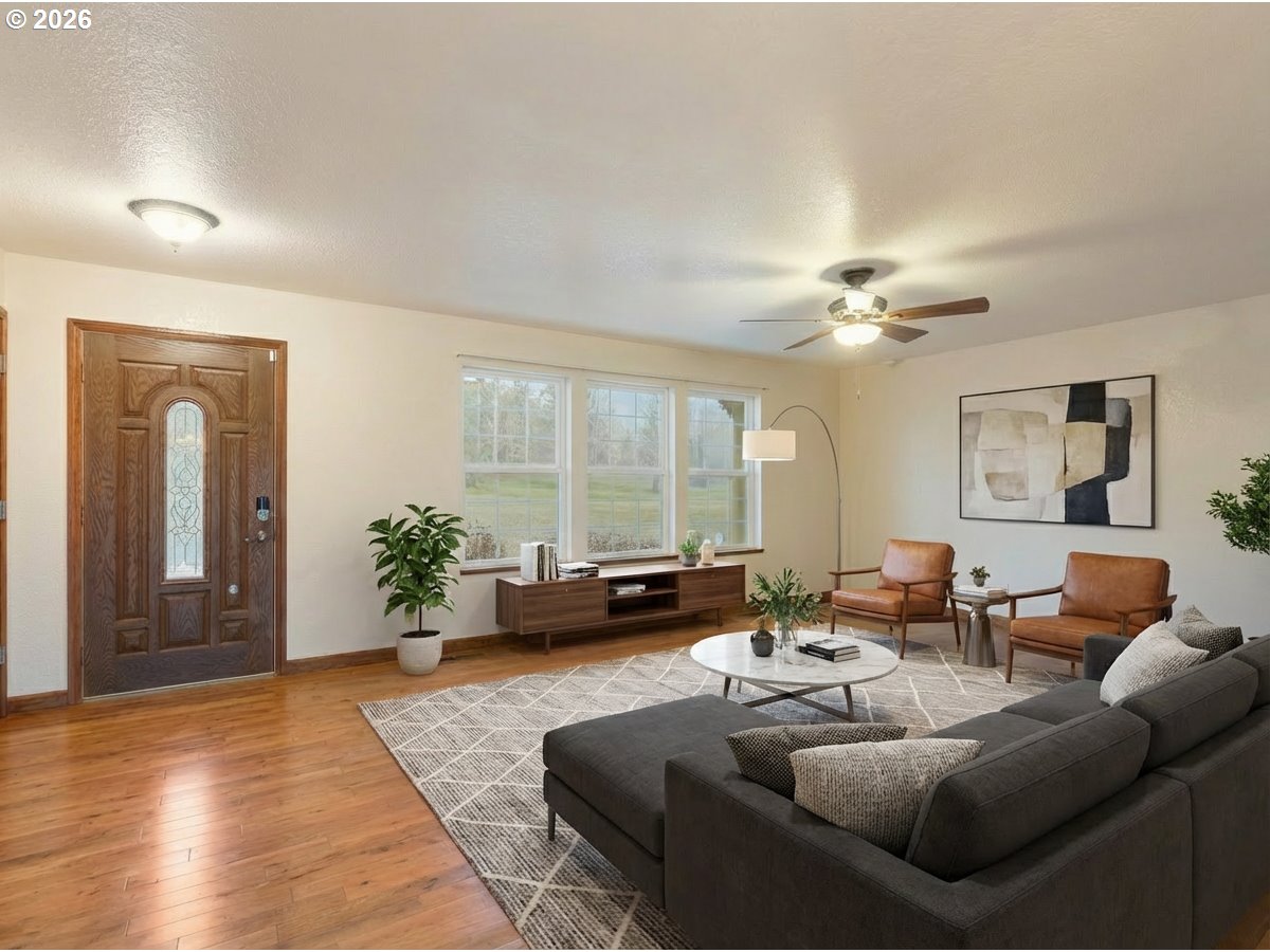 1720 Elgarose Road Roseburg, OR 97471 - Photo 3 of 48