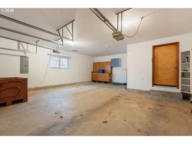 $639,000 | 1720 Elgarose Road, Roseburg, OR 97471