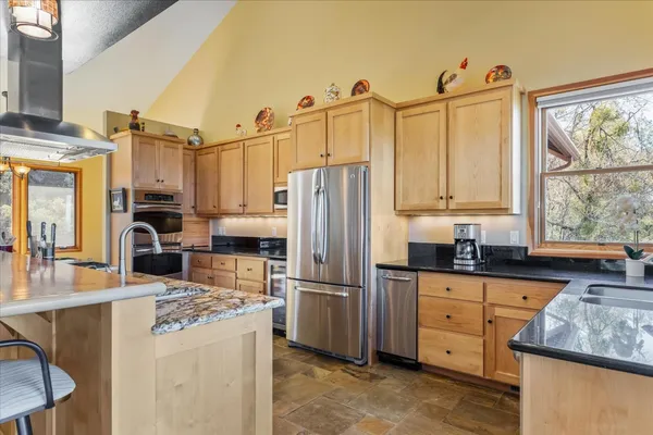 $1,275,000 | 3204 Skunk Ranch Road, Murphys, CA 95247