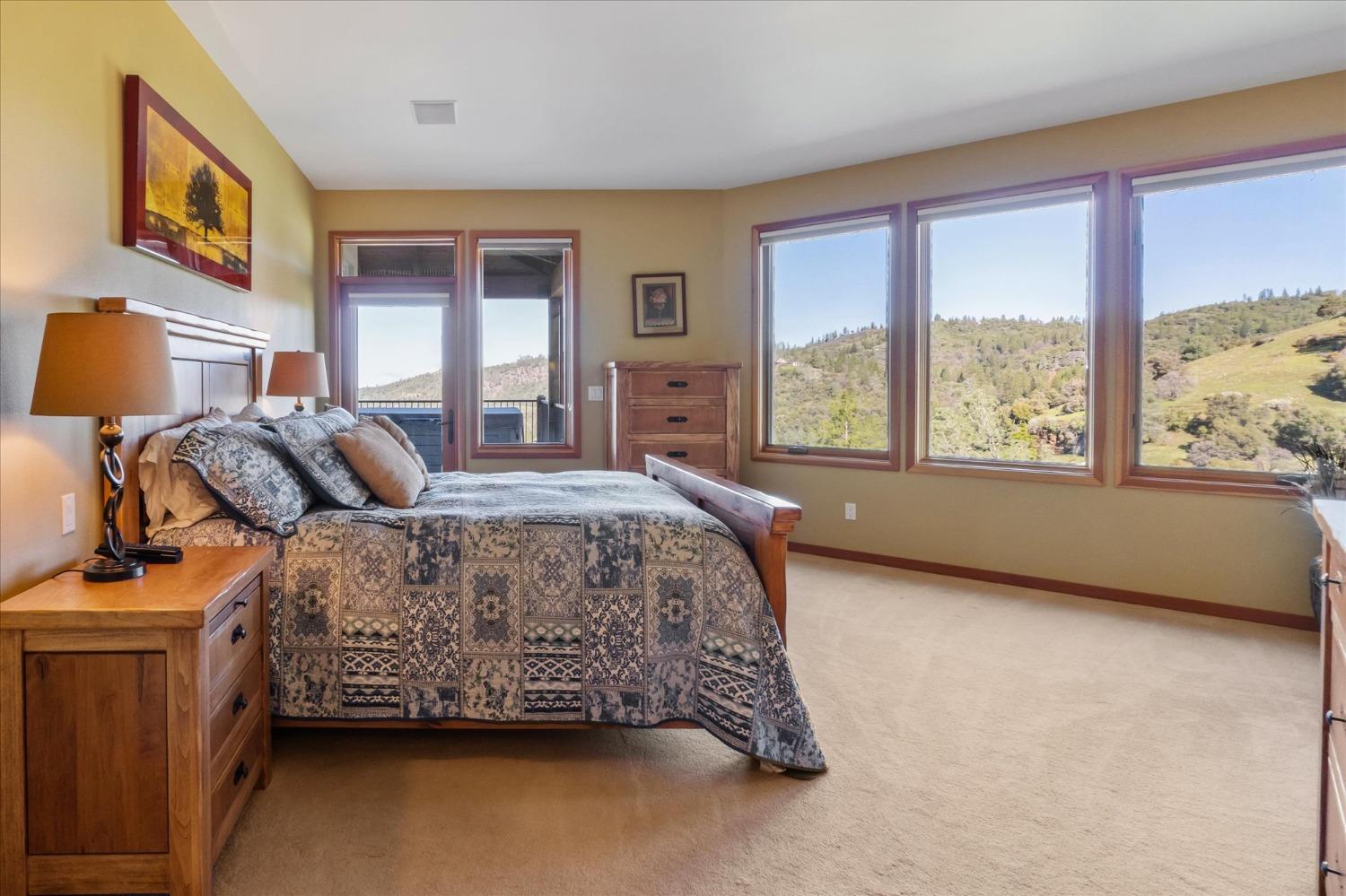 3204 Skunk Ranch Road Murphys, CA 95247 - Photo 17 of 59