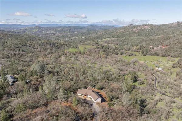$1,275,000 | 3204 Skunk Ranch Road, Murphys, CA 95247