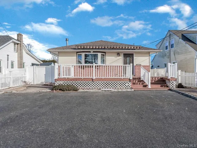 a view of a house with a outdoor space