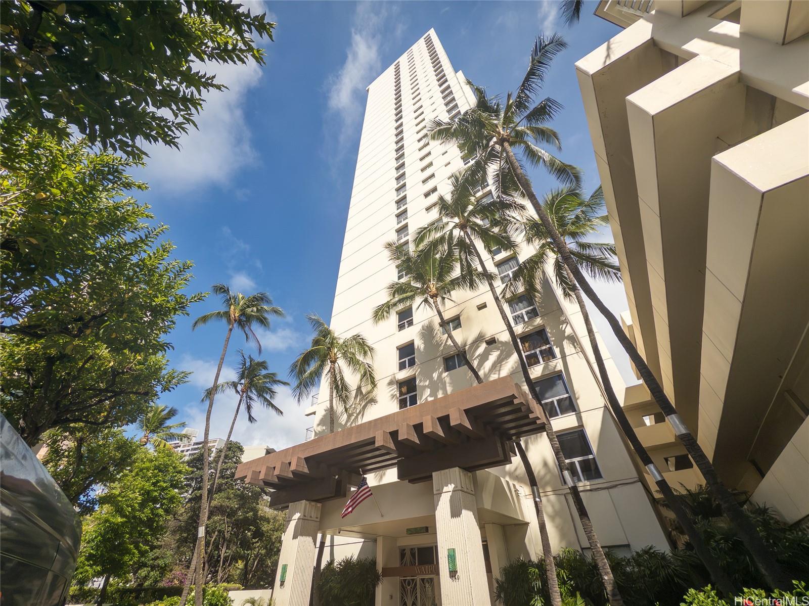 469 Ena Road, Unit 2301 Honolulu, HI 96815 - Photo 11 of 18