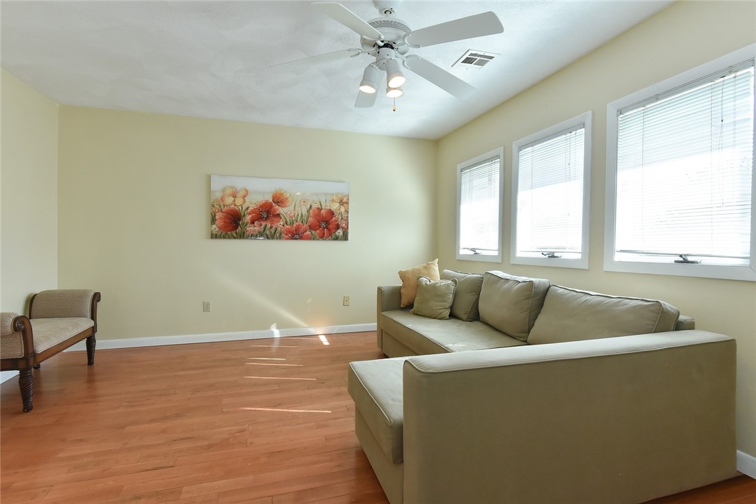 20 Maple Farms Road Cranston, RI 02921 - Photo 16 of 24