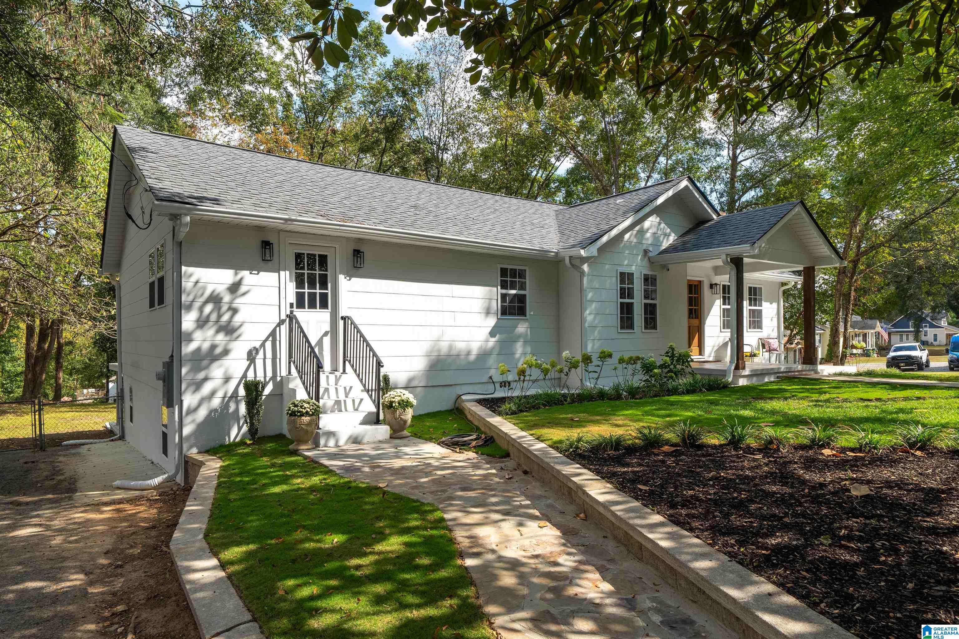 228 3rd Street Helena, AL 35080 - Photo 4 of 48