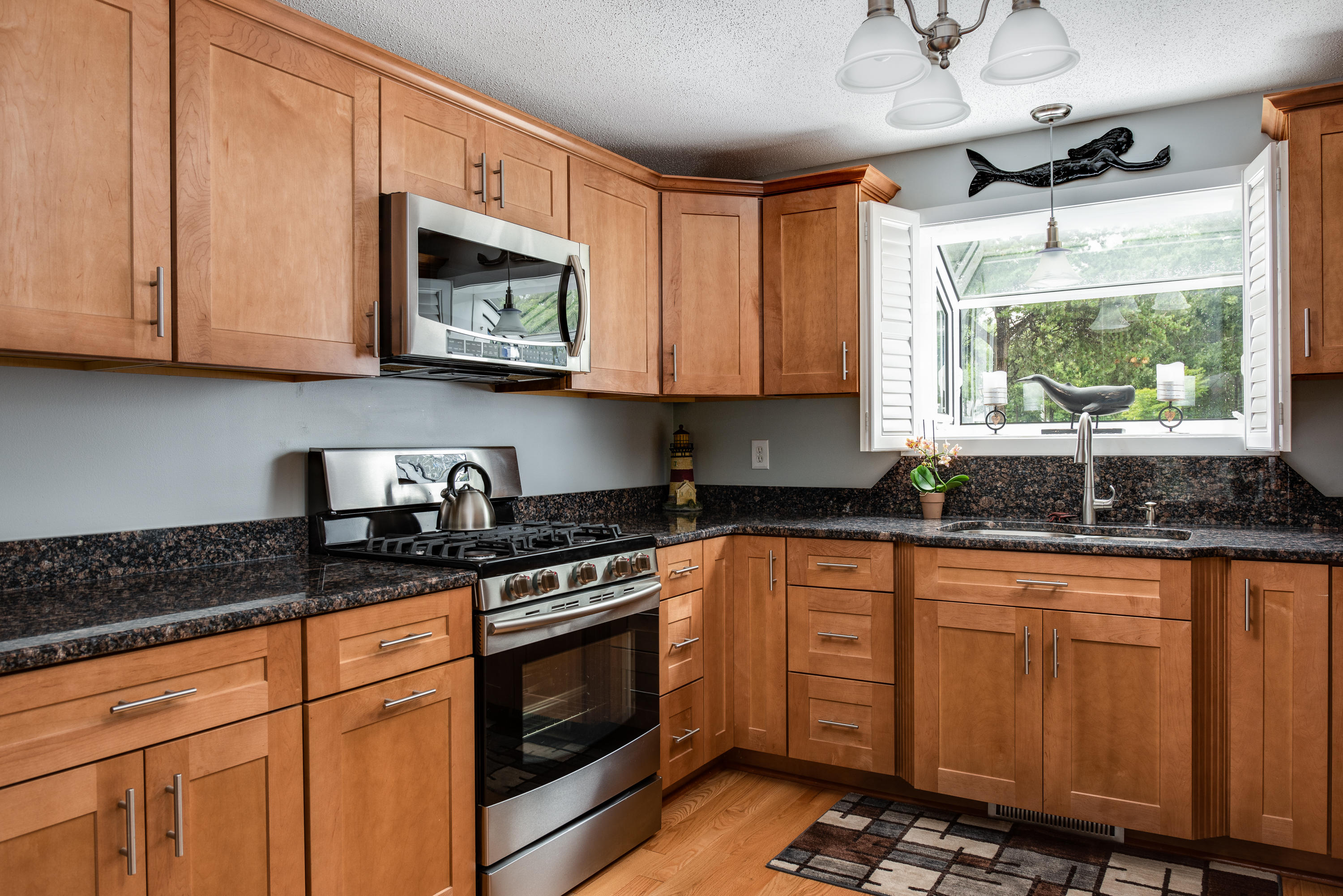 134 Shellback Way, Unit U Mashpee, MA 02649 - Photo 4 of 25 134UShellback106