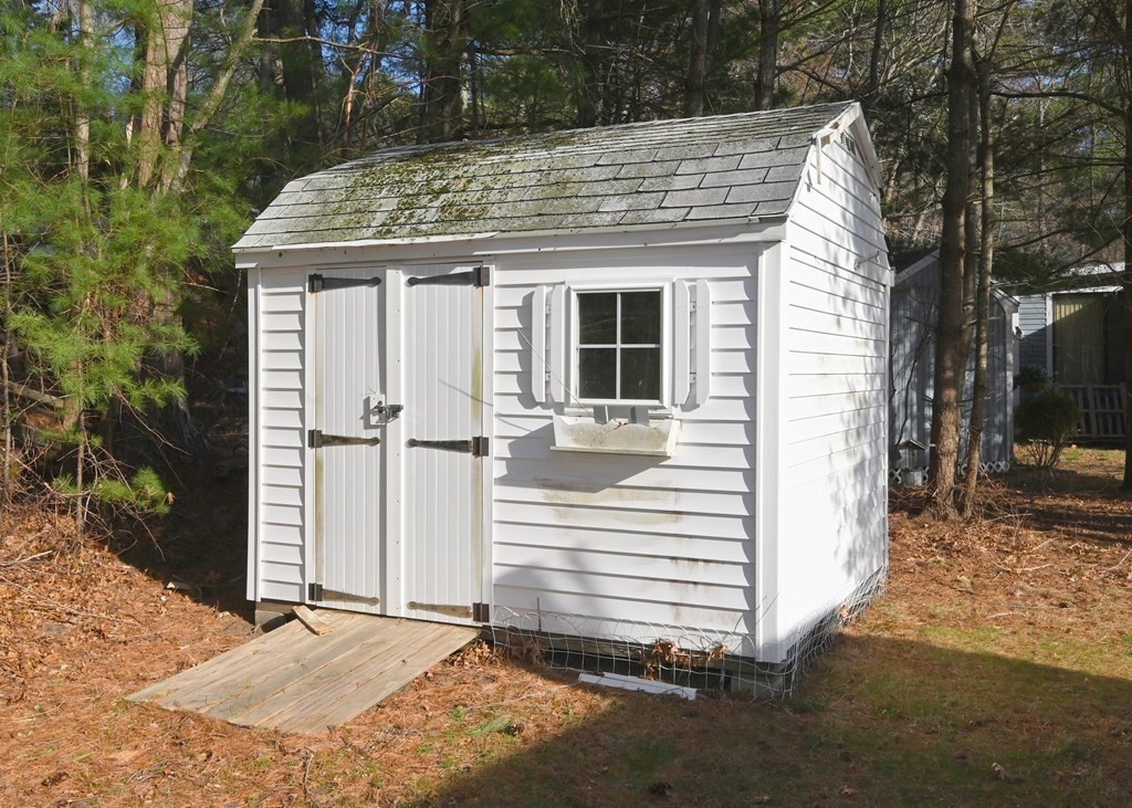 37 Longboat Road Wareham, MA 02576 - Photo 18 of 18 Gallery Image 18