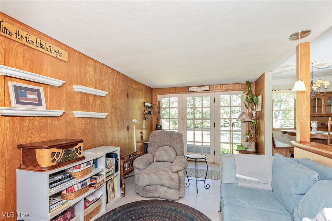 5503 Wilson Mills Road Cleveland, OH 44143 - Photo 11 of 33