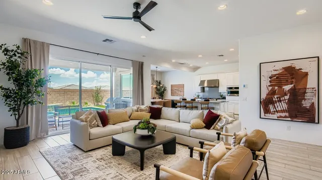 $663,340 | 25630 North 174th Drive, Surprise, AZ 85387