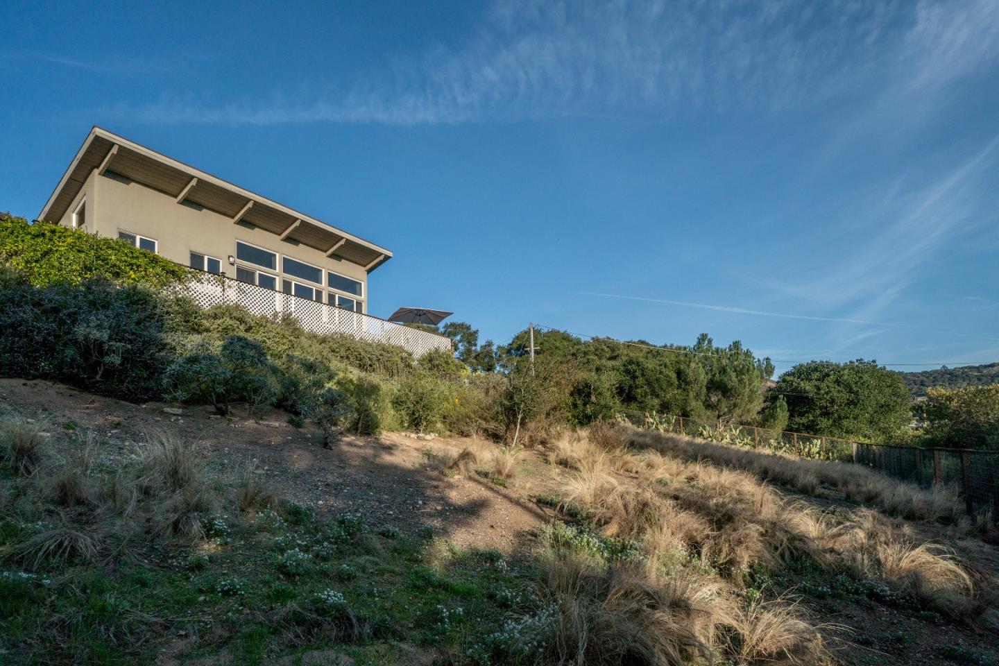 71 Poppy Road Carmel Valley, CA 93924 - Photo 26 of 27 Gallery Image 26
