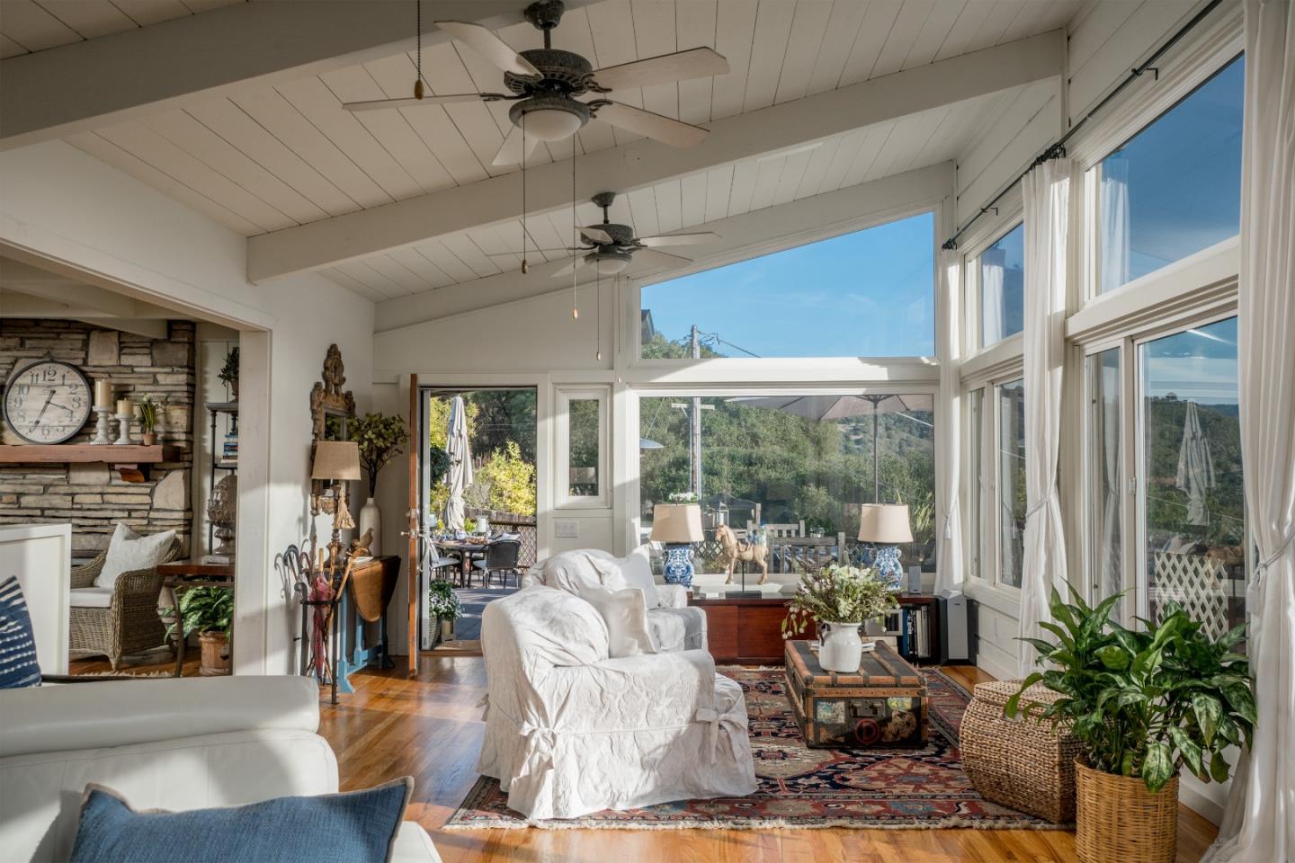 71 Poppy Road Carmel Valley, CA 93924 - Photo 8 of 27 Gallery Image 8