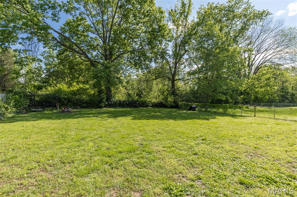604 Maple Street Farmington, MO 63640 - Photo 33 of 40