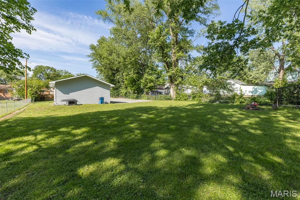 604 Maple Street Farmington, MO 63640 - Photo 34 of 40