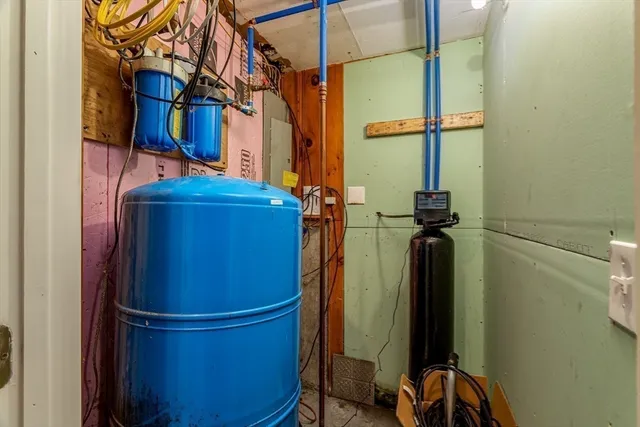 $400,000 | 137 Deer Bay Road, Ashby, MA 01431