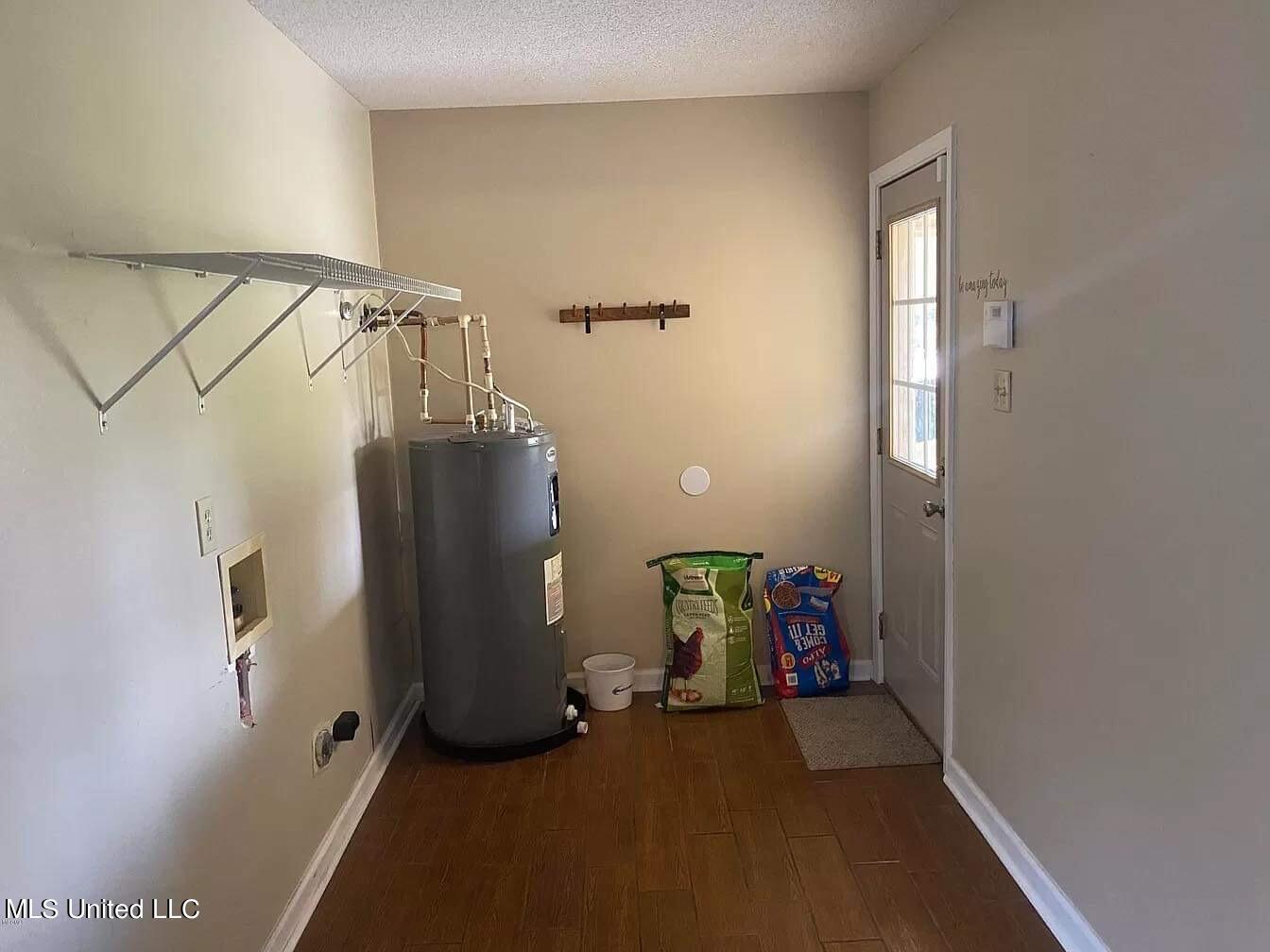 6105 McCormack Road Moss Point, MS 39562 - Photo 26 of 32 IMG_3926