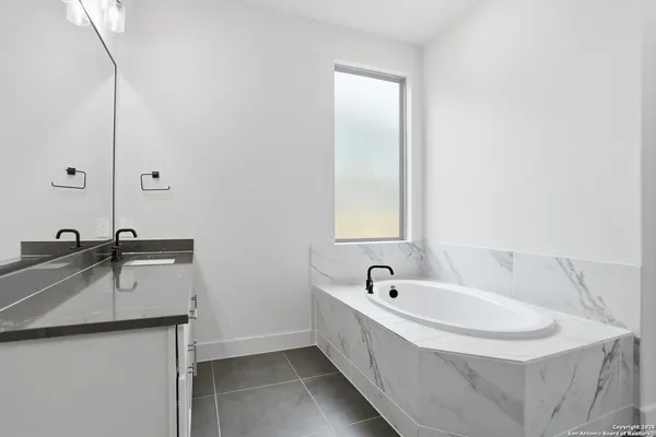 $524,900 | 346 Haby Hollow, San Antonio, TX 78253