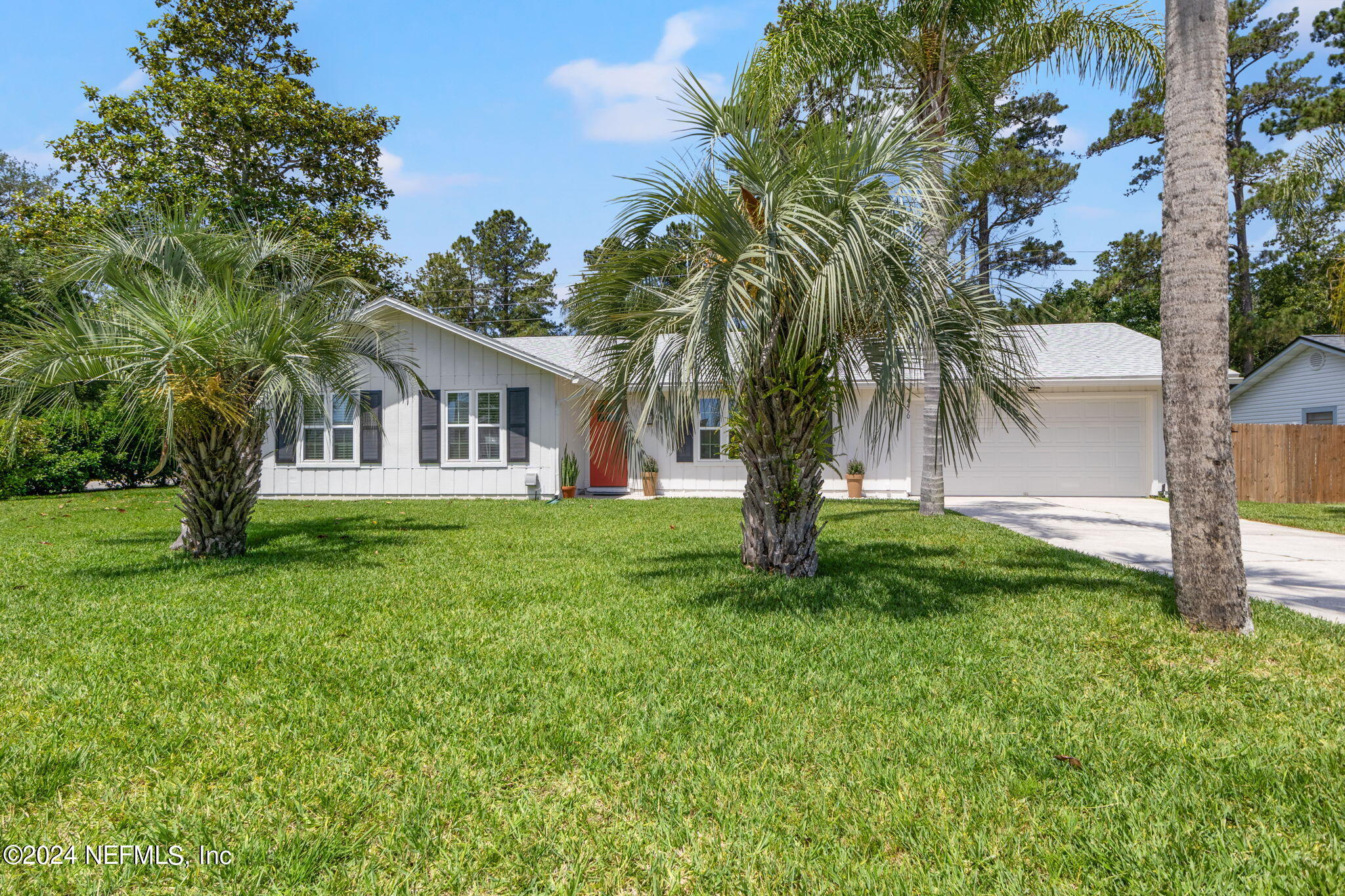 4450 Port Arthur Road Jacksonville, FL 32224 - Photo 1 of 31 0-web-or-mls-_MG_0784