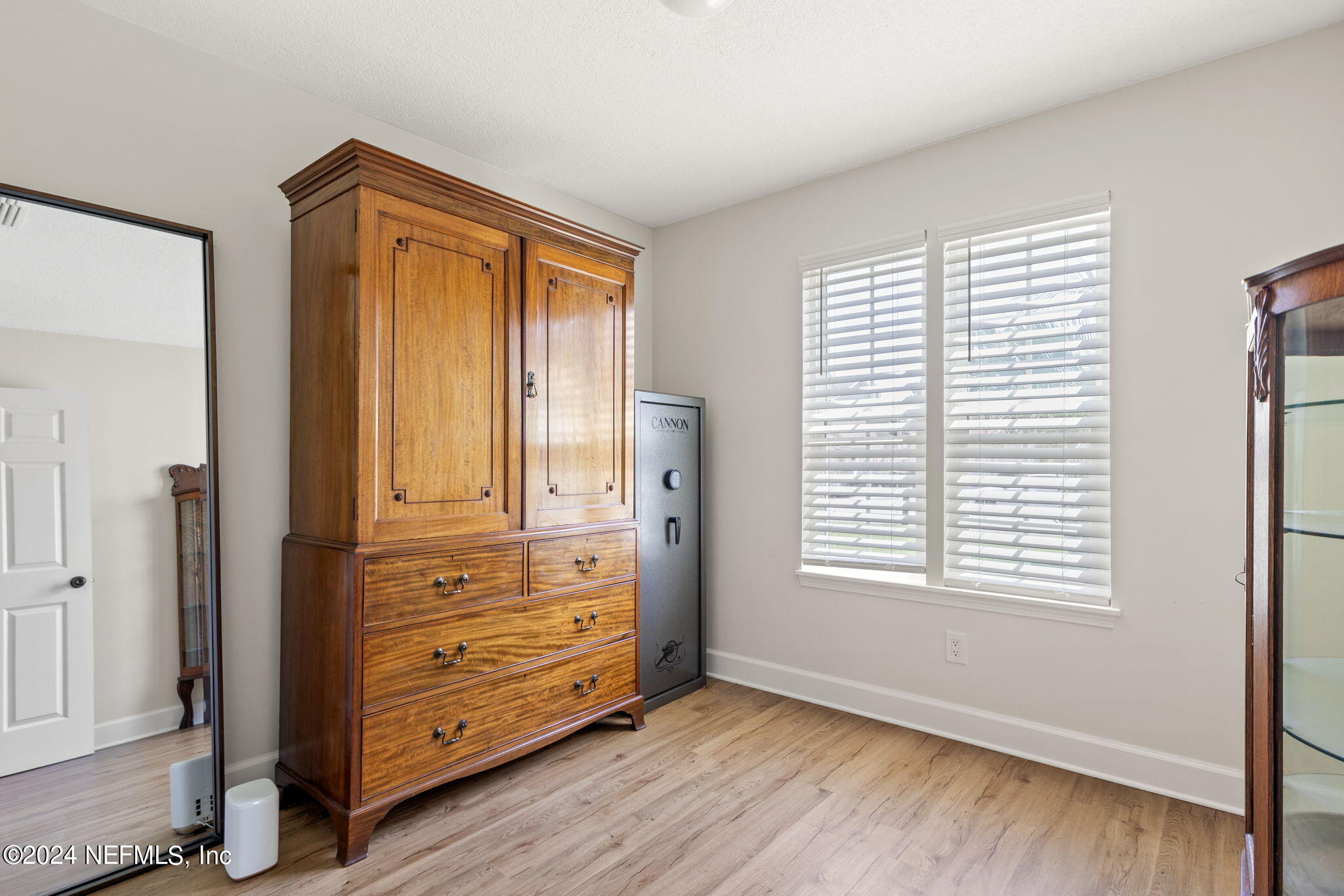 4450 Port Arthur Road Jacksonville, FL 32224 - Photo 20 of 31 21-web-or-mls-_MG_0693