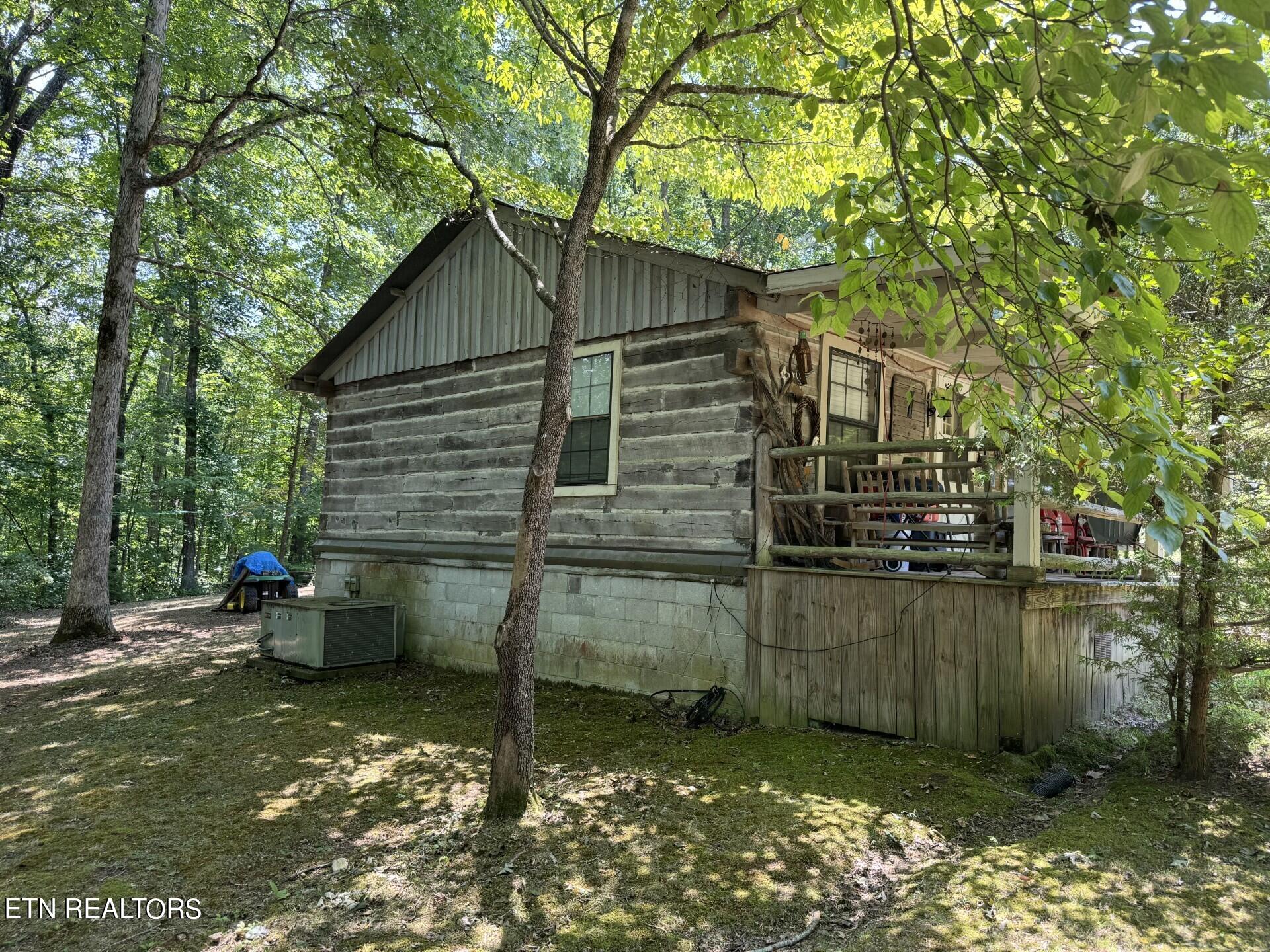 170 Valley Loop Road Crossville, TN 38572 - Photo 26 of 40 thumbnail_IMG_4437