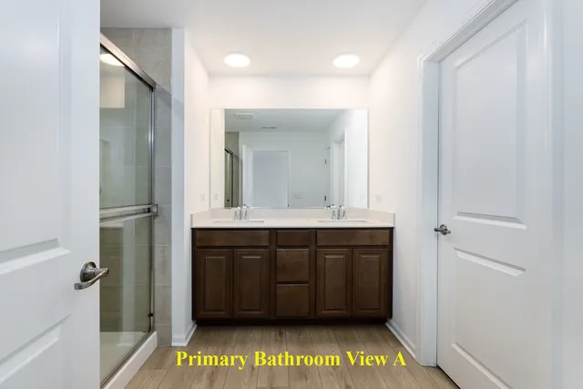 $3,250 | 1703 Neubauer Circle, Lindenhurst, IL 60046