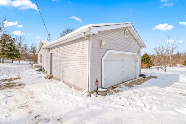 $242,500 | 10362 Glencoe Road, Jerome, MI 49249