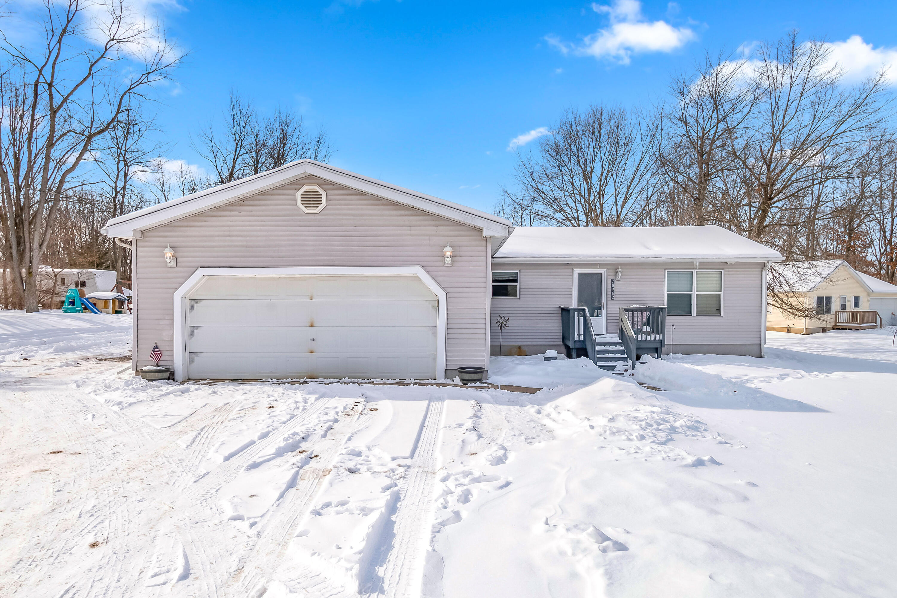 10362 Glencoe Road Jerome, MI 49249 - Photo 31 of 37 16