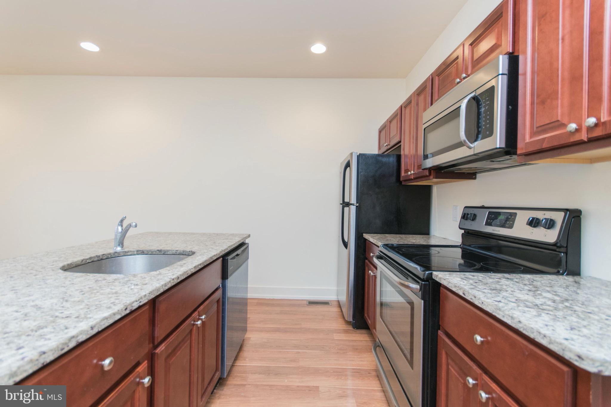 1903 North 7th Street, Unit 1 Philadelphia, PA 19122 - Photo 1 of 28