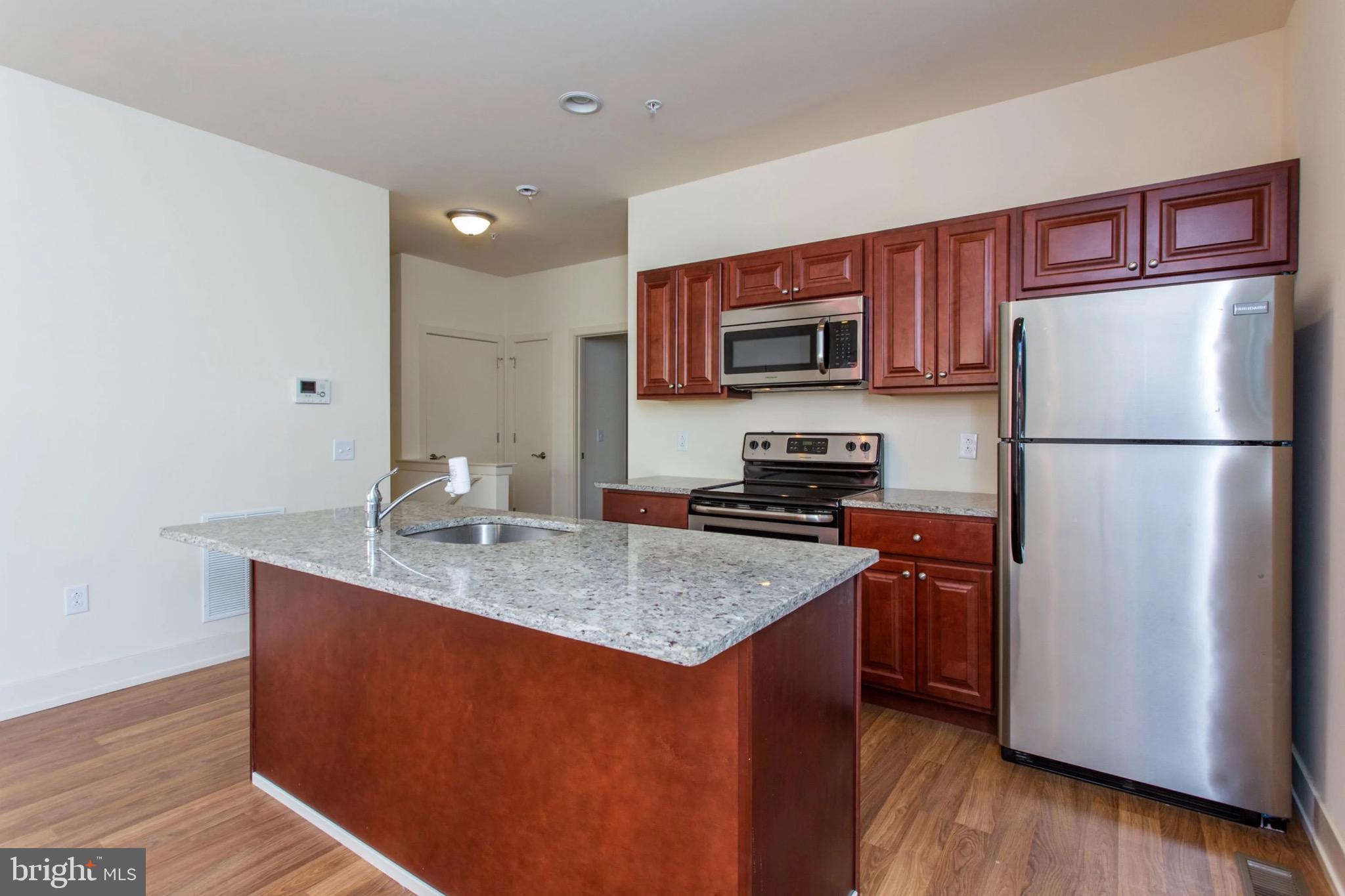 1903 North 7th Street, Unit 1 Philadelphia, PA 19122 - Photo 4 of 28