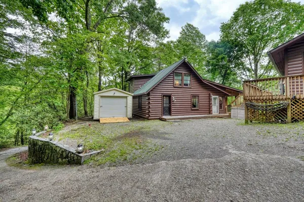 $393,500 | 477 Little Snowbird Trail, Marble, NC 28905