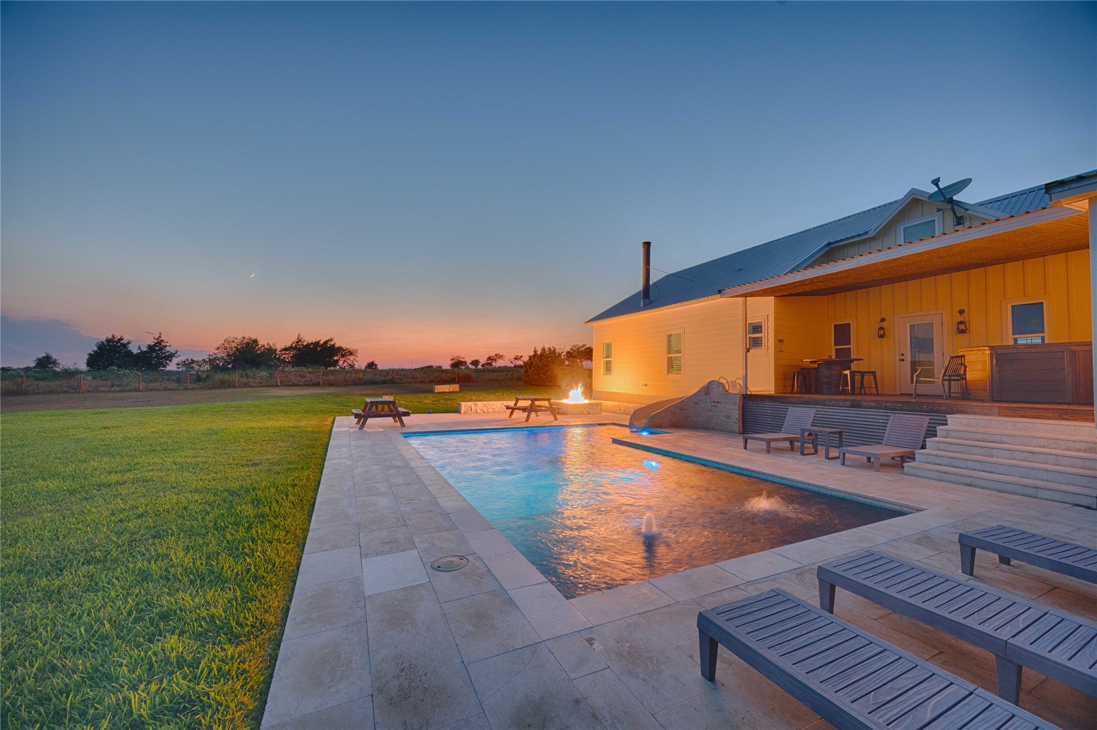 2210 Fm 615 Schulenburg, TX 78956 - Photo 5 of 49 a view of swimming pool with a yard