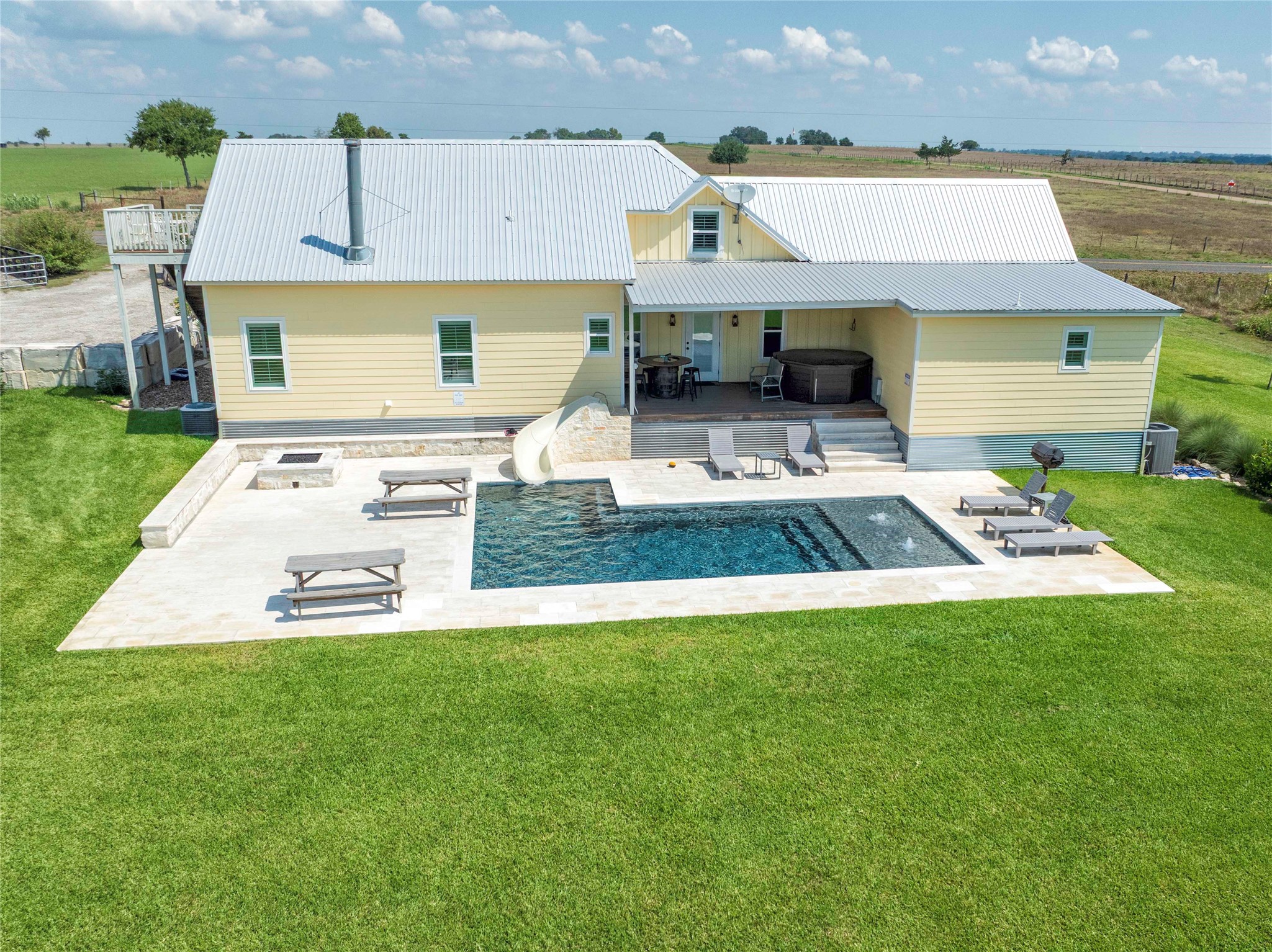 2210 Fm 615 Schulenburg, TX 78956 - Photo 7 of 49 a front view of a house with a yard