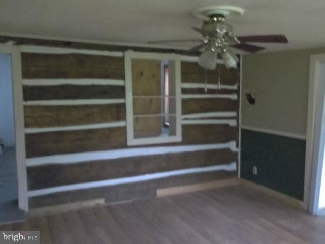 16243 Trenton Road Upperco, MD 21155 - Photo 20 of 28 Living Room