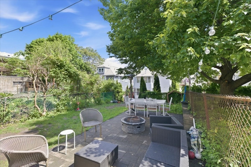 191-193 Cornell Street, Unit 2 Boston, MA 02131 - Photo 34 of 40