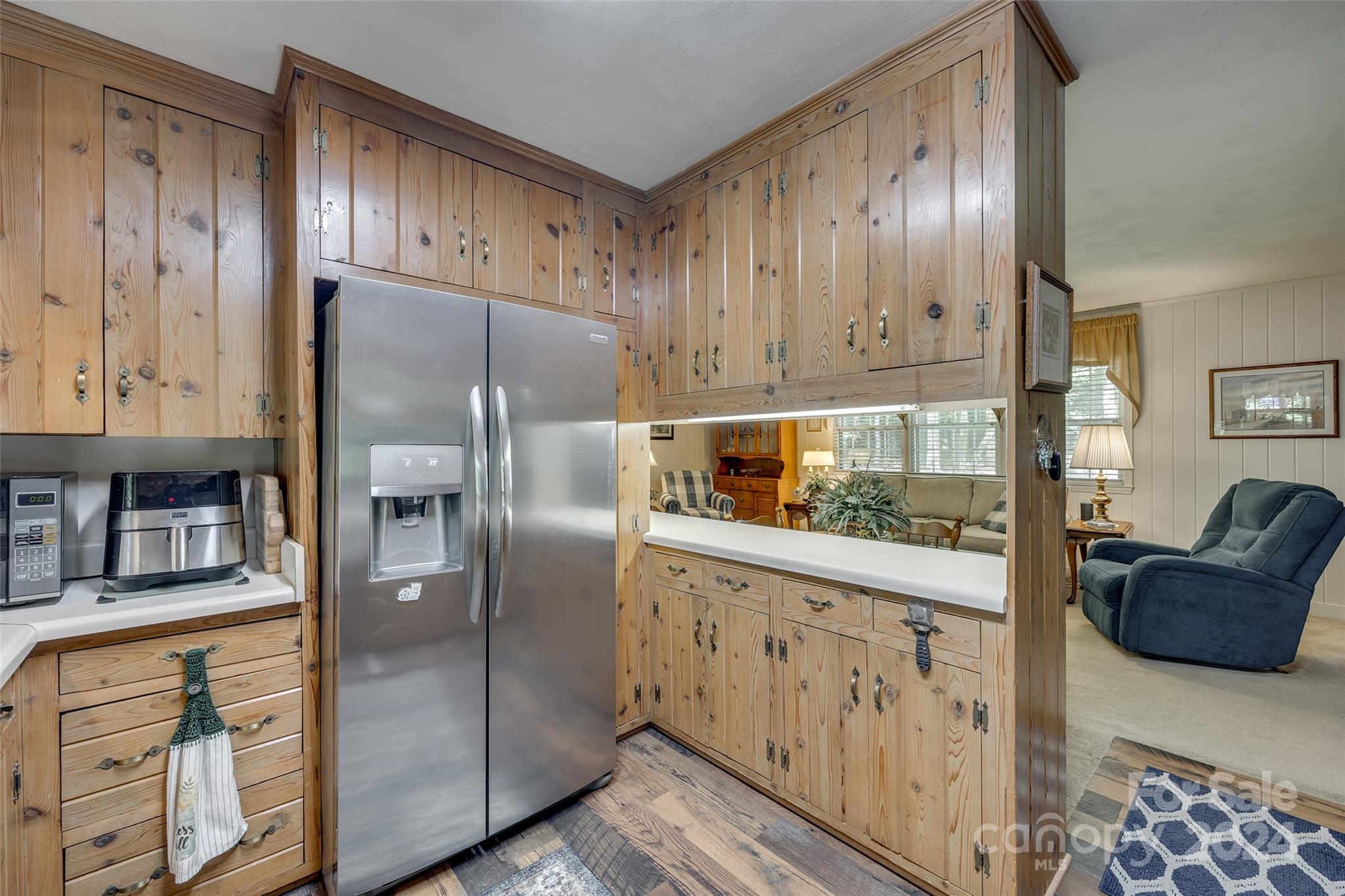 812 Lakeside Circle Lancaster, SC 29720 - Photo 15 of 32 a kitchen with stainless steel appliances granite countertop a refrigerator and a stove