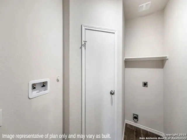 a view of a hallway with elevator