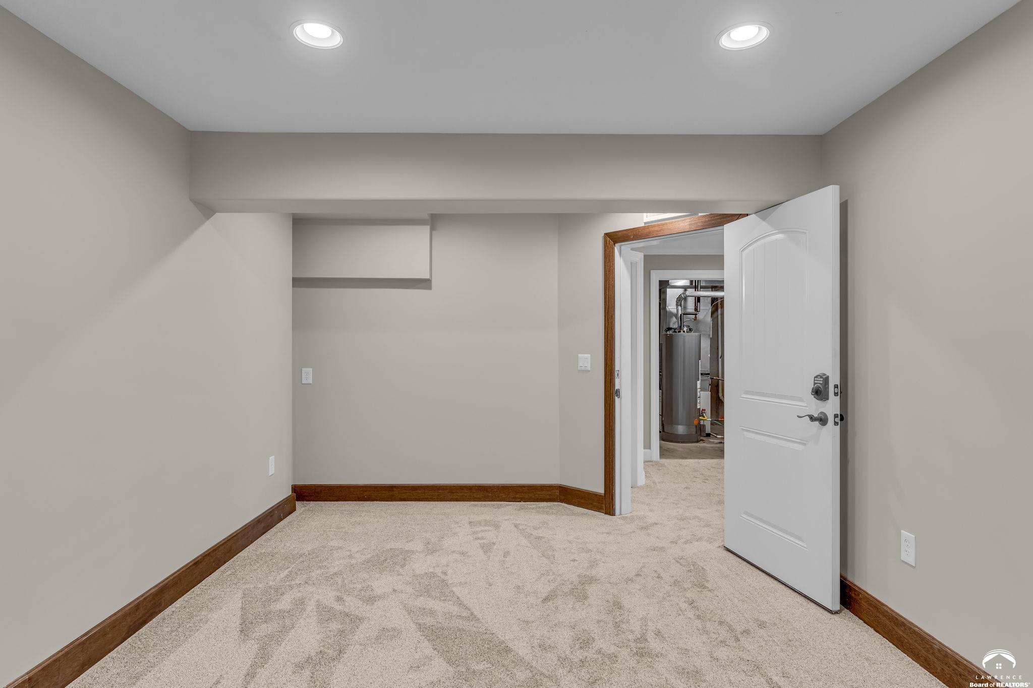 762 North 1750th Road Lawrence, KS 66049 - Photo 58 of 94
