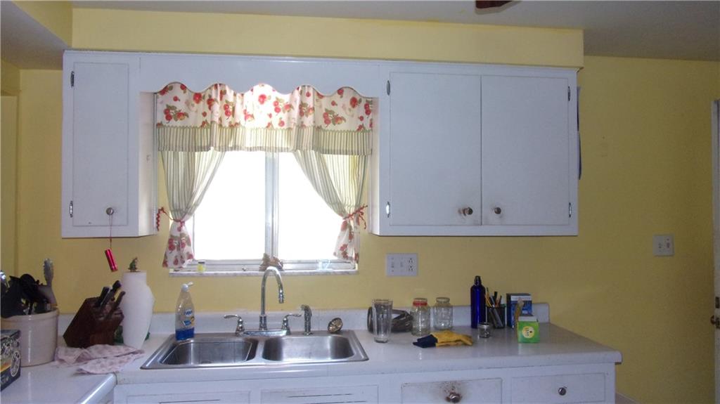 565 Haney Road Washington, PA 15301 - Photo 7 of 15