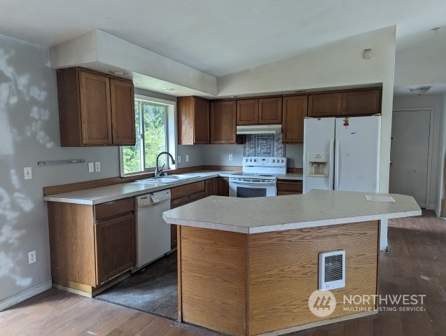 1515 Southeast Cedar Road Port Orchard, WA 98367 - Photo 6 of 19 Gallery Image 6
