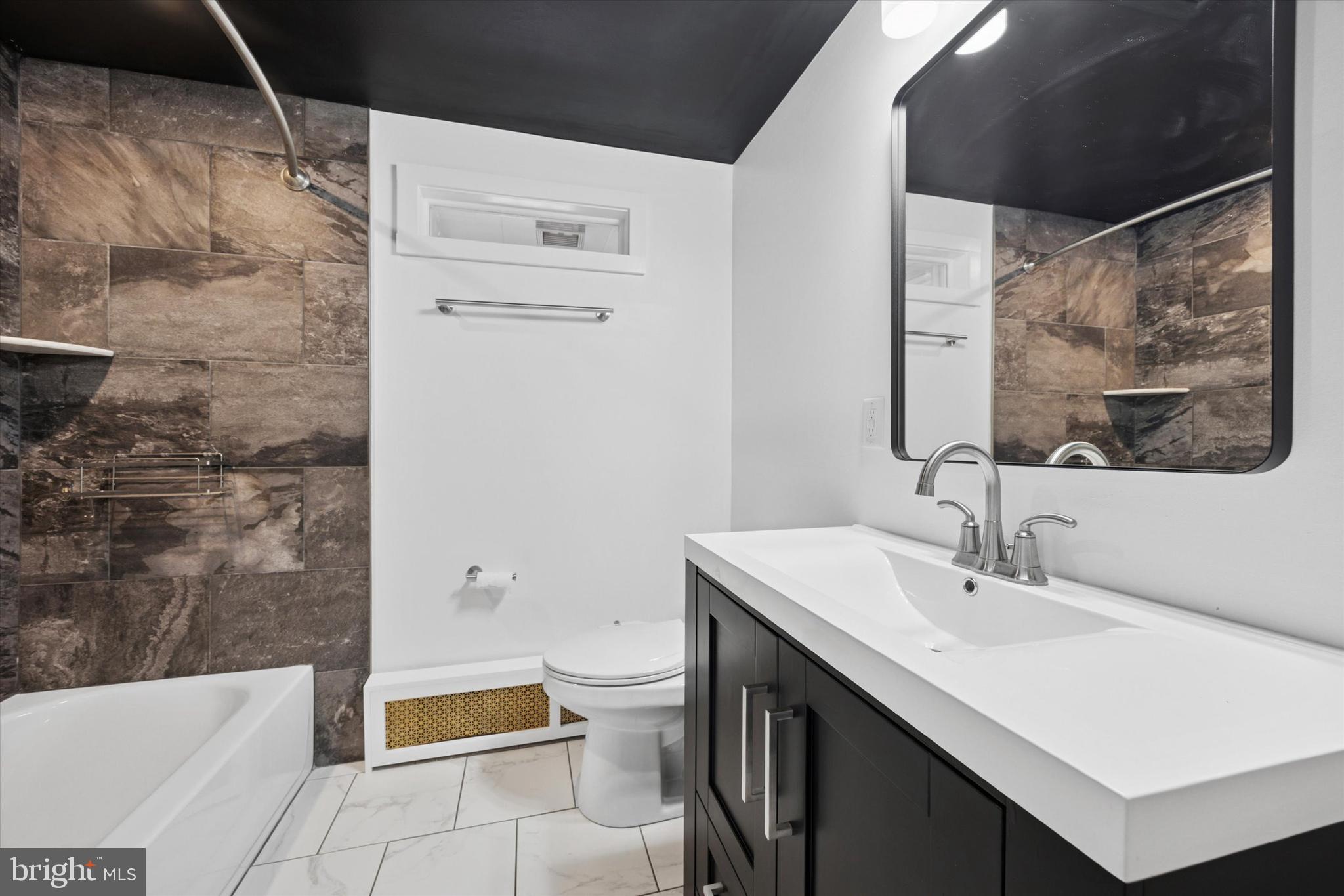 126 Spring Street Media, PA 19063 - Photo 7 of 15 Full Bathroom