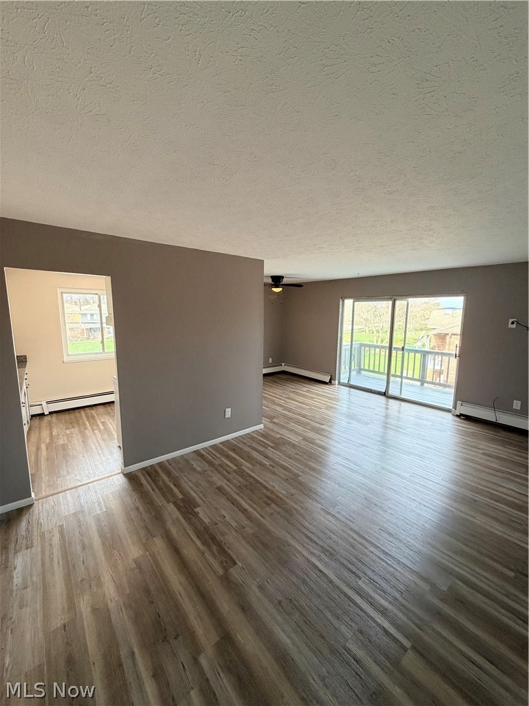 9976 Darrow Road, Unit 6 Twinsburg, OH 44087 - Photo 2 of 19