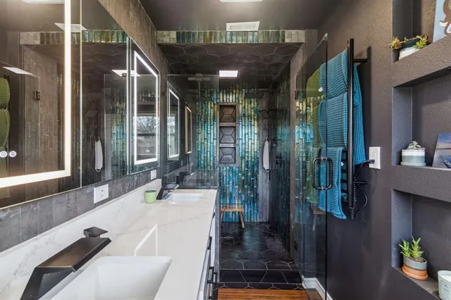 $530,000 | 504 Monssen Drive, Dallas, TX 75224