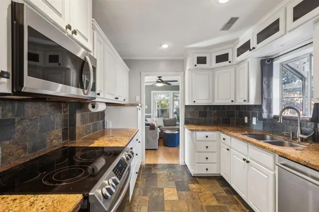 $530,000 | 504 Monssen Drive, Dallas, TX 75224