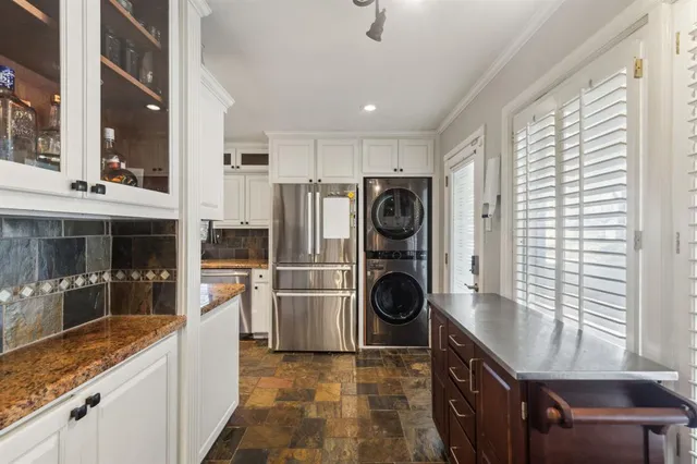 $530,000 | 504 Monssen Drive, Dallas, TX 75224