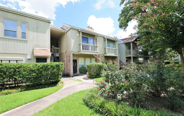$1,100 | 2100 Tanglewilde Street, Unit 344, Houston, TX 77063