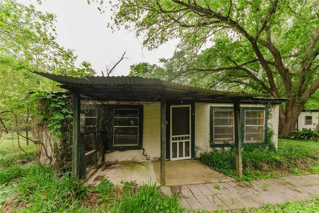 $88,000 | 262 State Highway 95, Unit A, Smithville, TX 78957