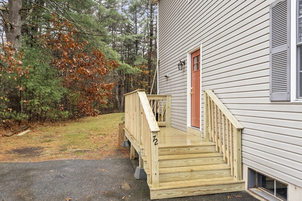 72 Patterson Road Shirley, MA 01464 - Photo 23 of 25