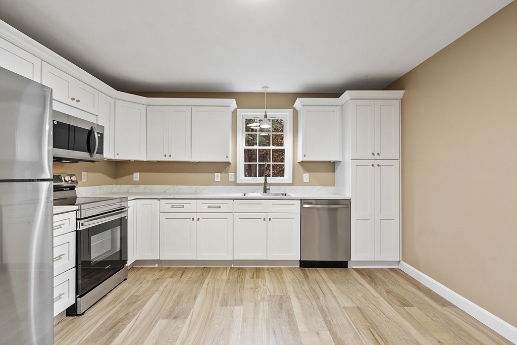 72 Patterson Road Shirley, MA 01464 - Photo 5 of 25