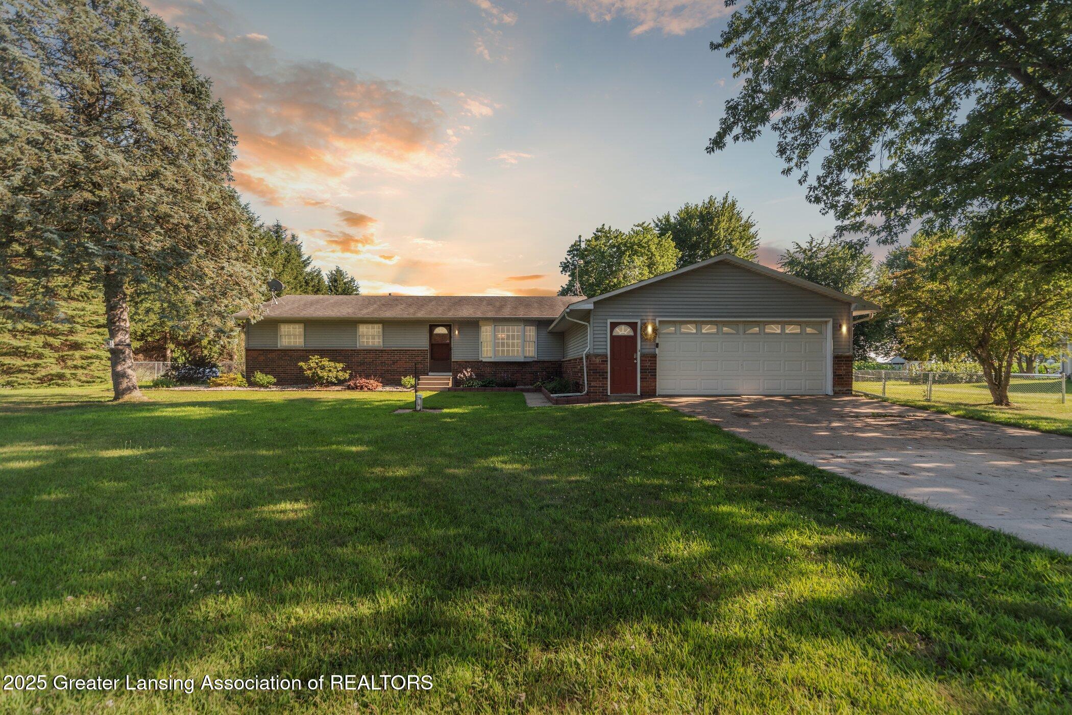 7455 West Maple Rapids Road St. Johns, MI 48879 - Photo 1 of 33 front