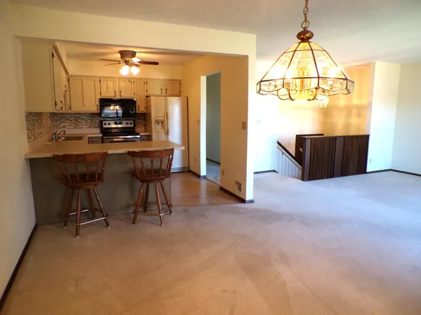 $199,500 | 135 Kingswood Drive, Red Wing, MN 55066